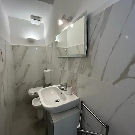 Silvia House Sea View *