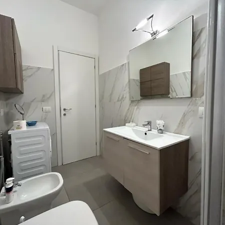 Silvia House Sea View *