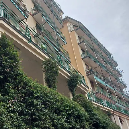 Silvia House Sea View